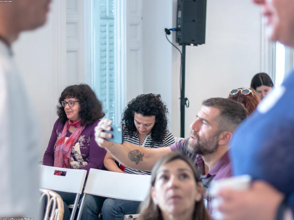 យុទ្ធសាស្ត្រលេង: ការលេងដើម្បីបង្កើតច្នៃប្រឌិតថ្មីៗ